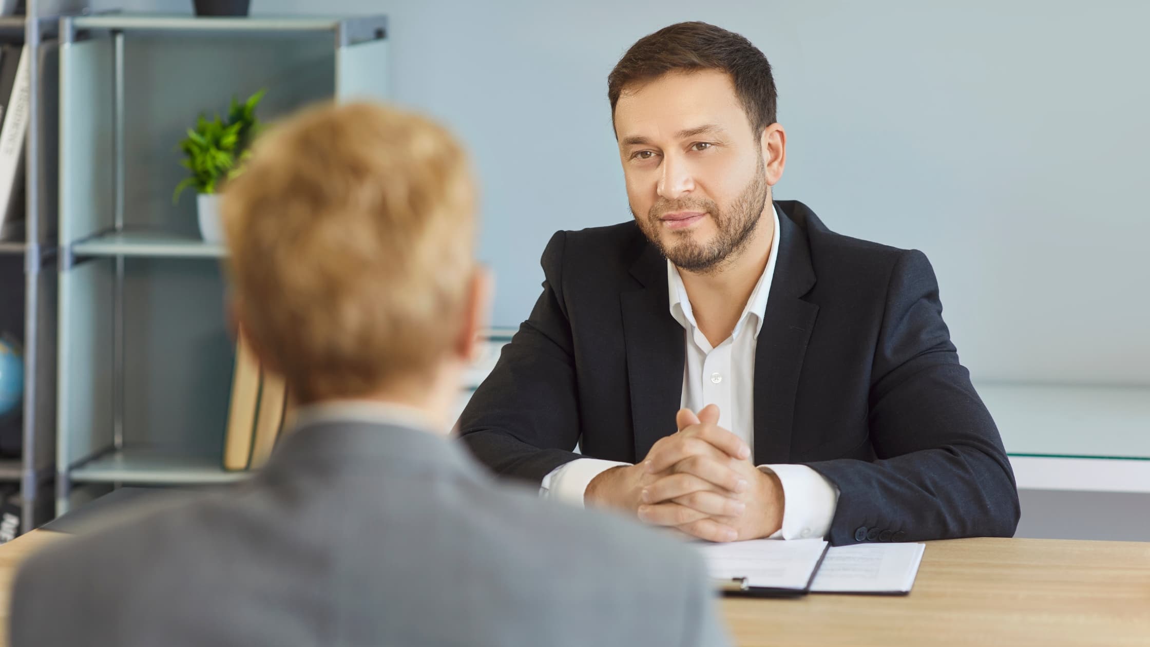 Corporate investigation plan and report template for employers