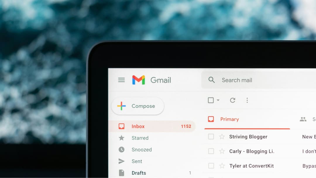 How to mass unsubscribe from emails and reclaim your inbox | Fyxer