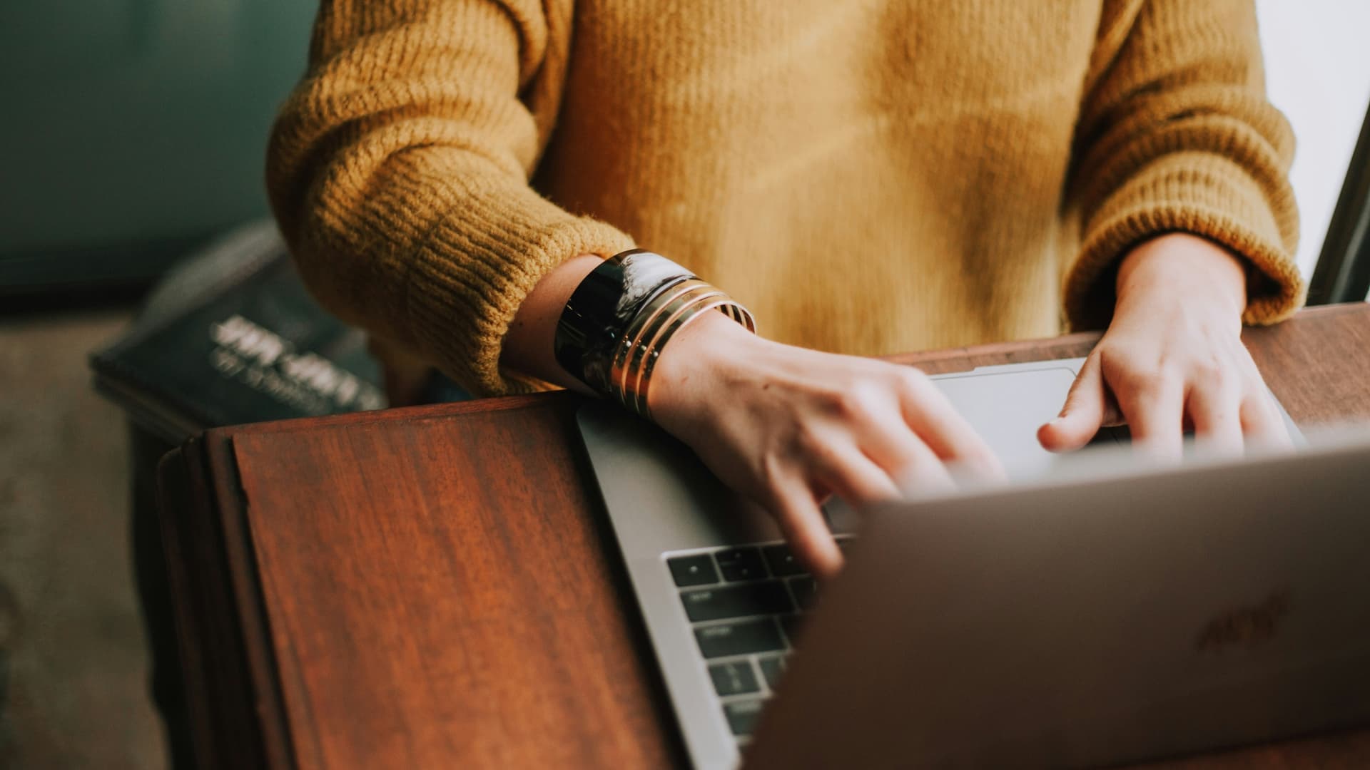 Pin an email in Outlook for easy access.