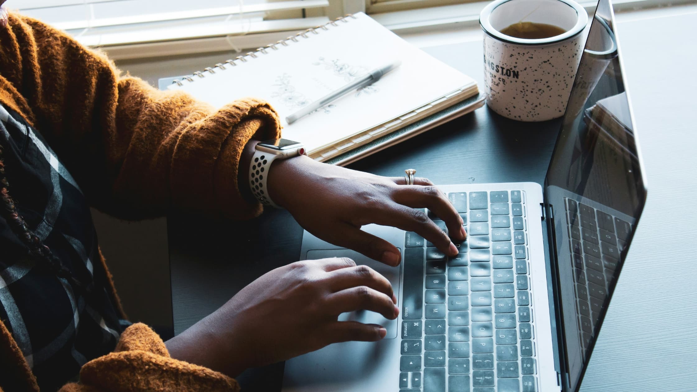 How to search emails in Outlook