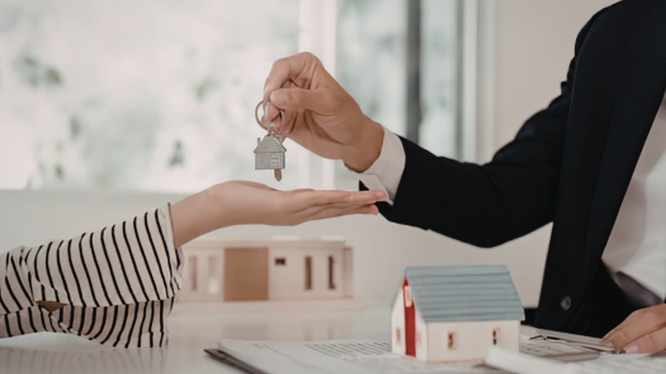 Real estate lead response time: Stop losing leads to faster agents