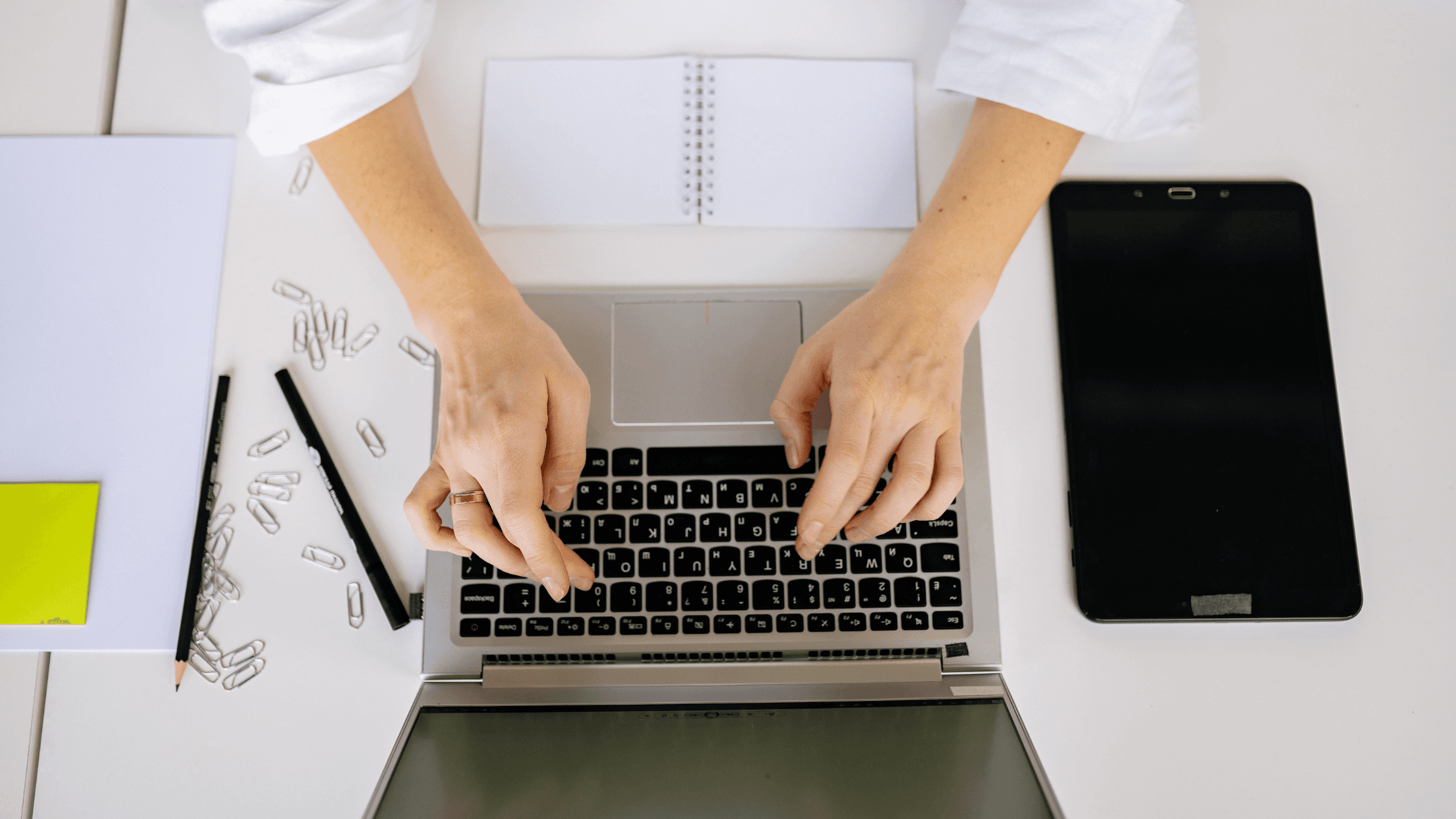 How to share a calendar in Outlook (desktop, web and mobile)