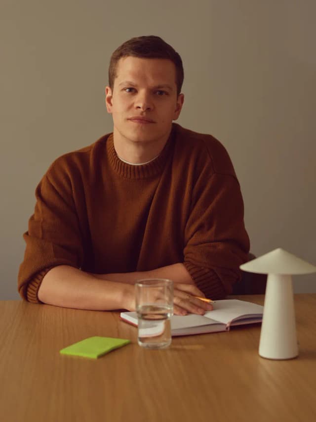 Richard Hollingsworth,