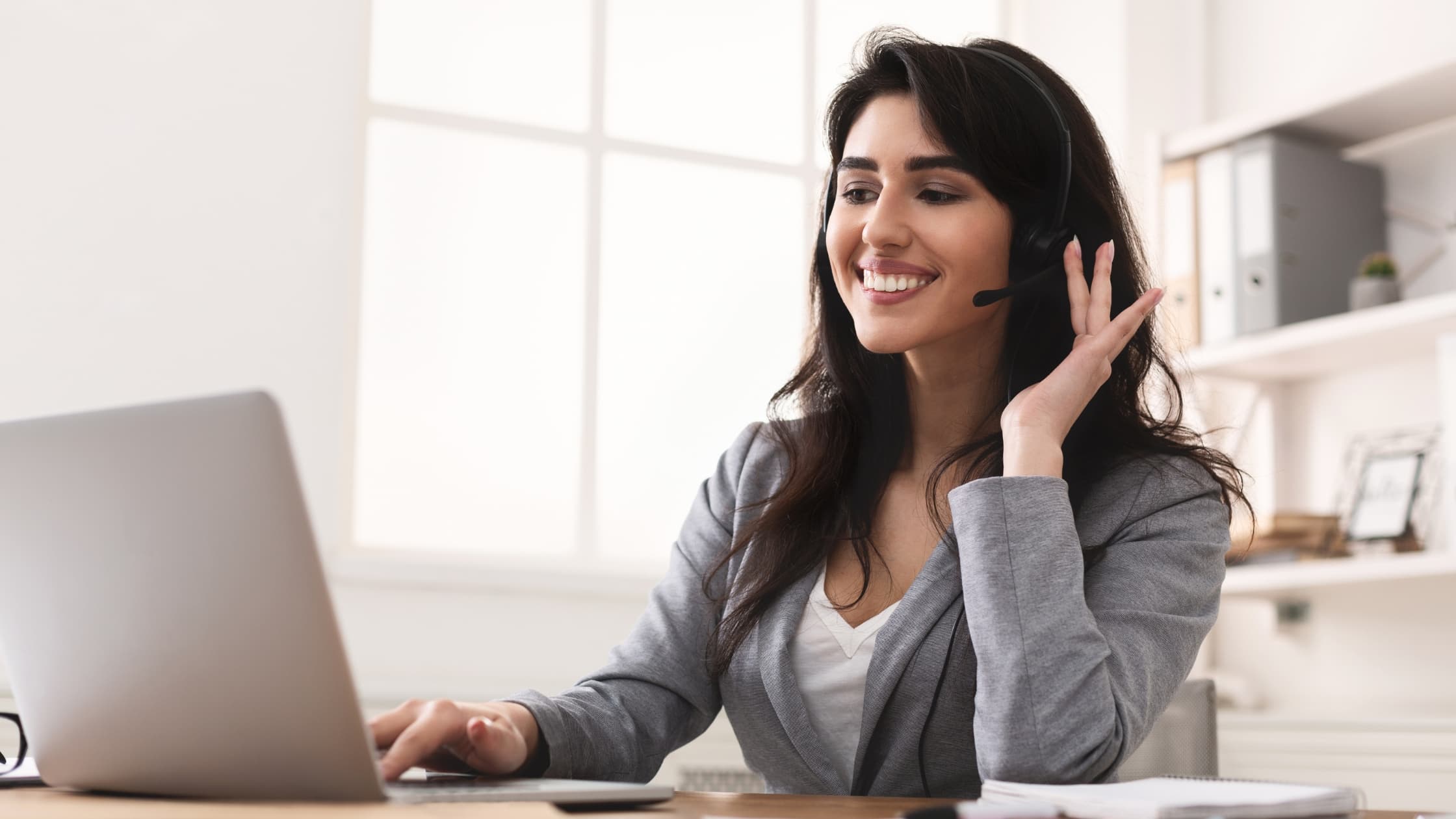 AI customer service tools: What works, what doesn't, and what's missing