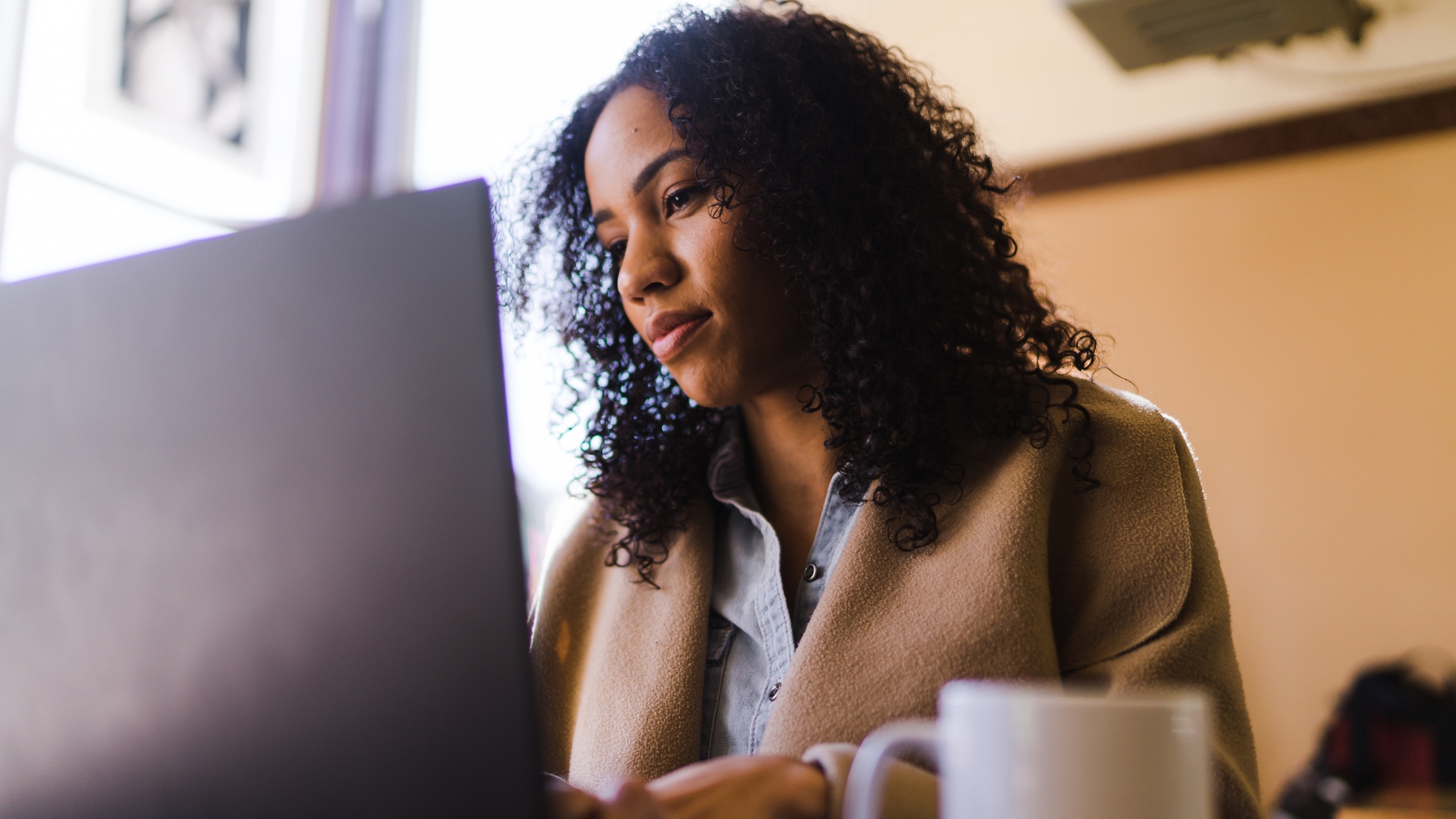 How to use PS correctly in an email (examples + tips) | Fyxer